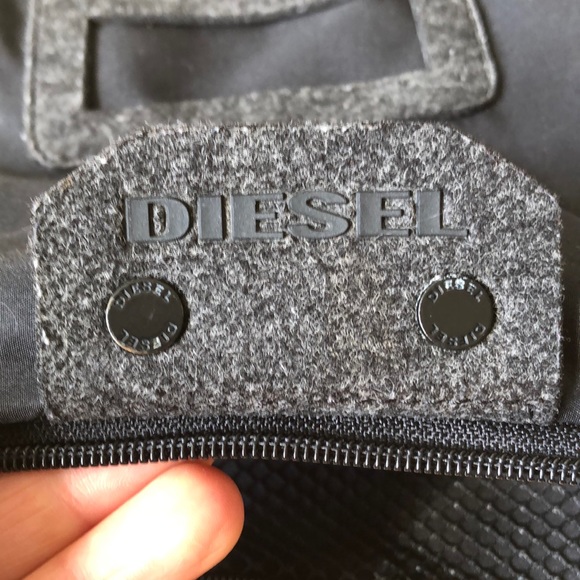 Diesel Cosmetic Purse - Picture 6 of 8